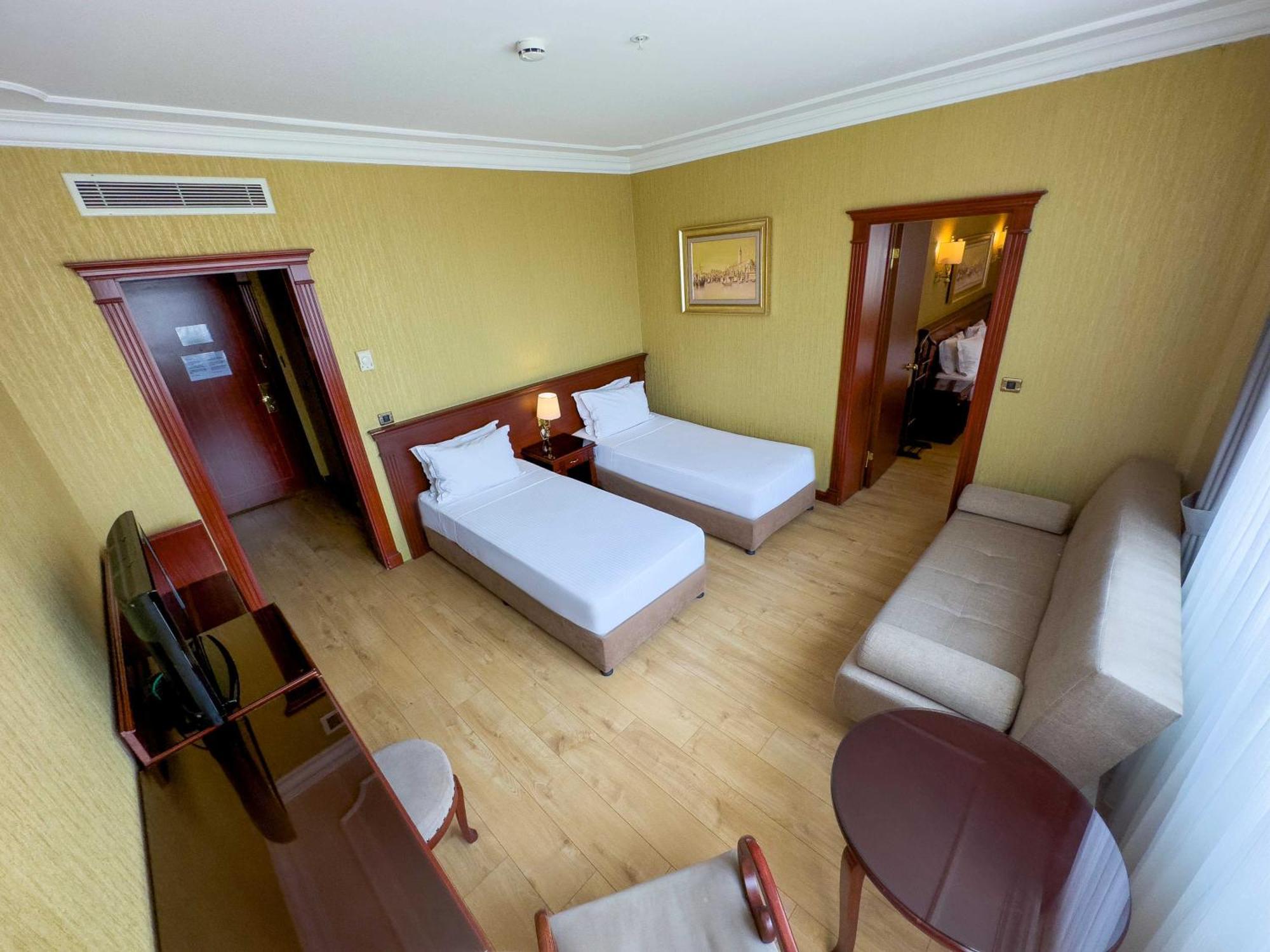 Bilek Istanbul Hotel — Photos 1